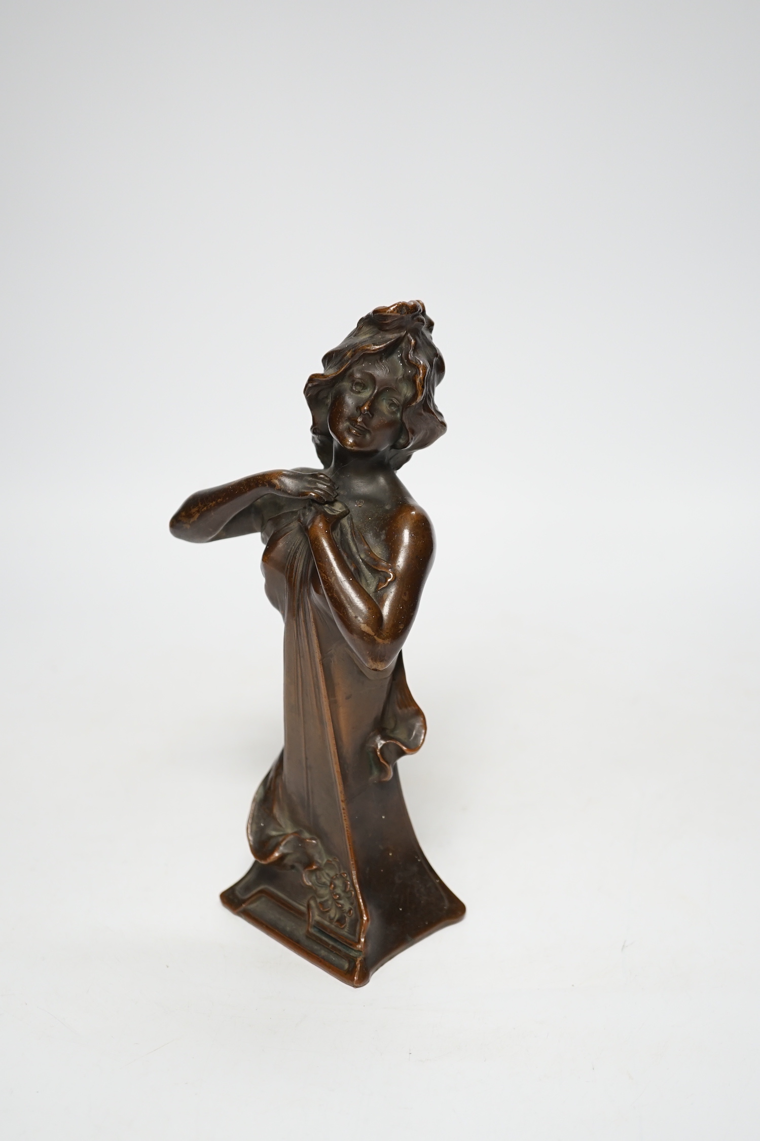 Pellier. An electrotype bust of an Art Nouveau maiden, 21cm high